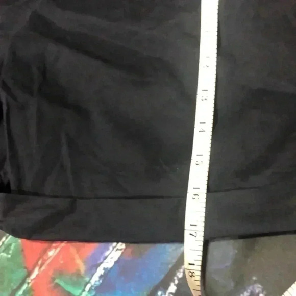 Old‎ navy Bermuda style shorts dark navy color size 12 women’s - Picture 8 of 8